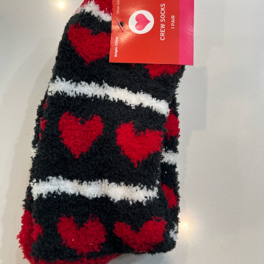Fluffy girls crew socks